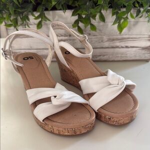 SO White and Tan Wedge Sandals with Knotted Detail